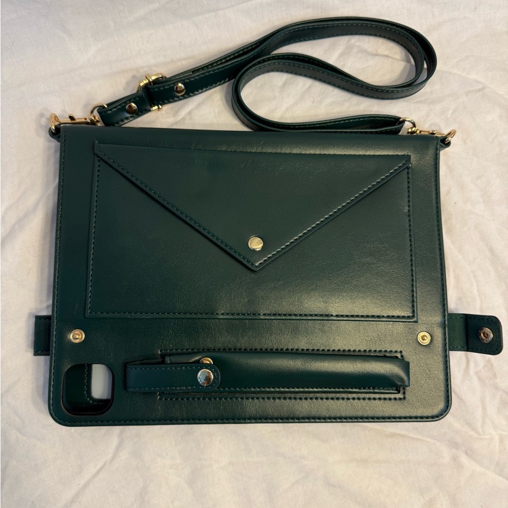iPad Keyboard Case and Cover with Pencil Holder (Dark Green)